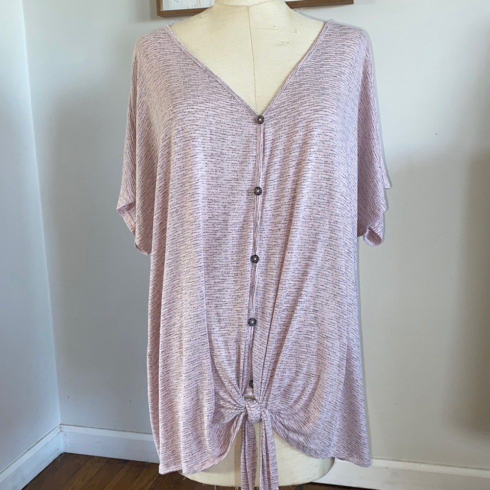 EVRI 3X heathered light pink top